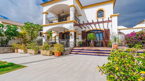 Foto 2 de Casa o xalet en venda a El Almendro, Playa Fañabé Alto, Adeje