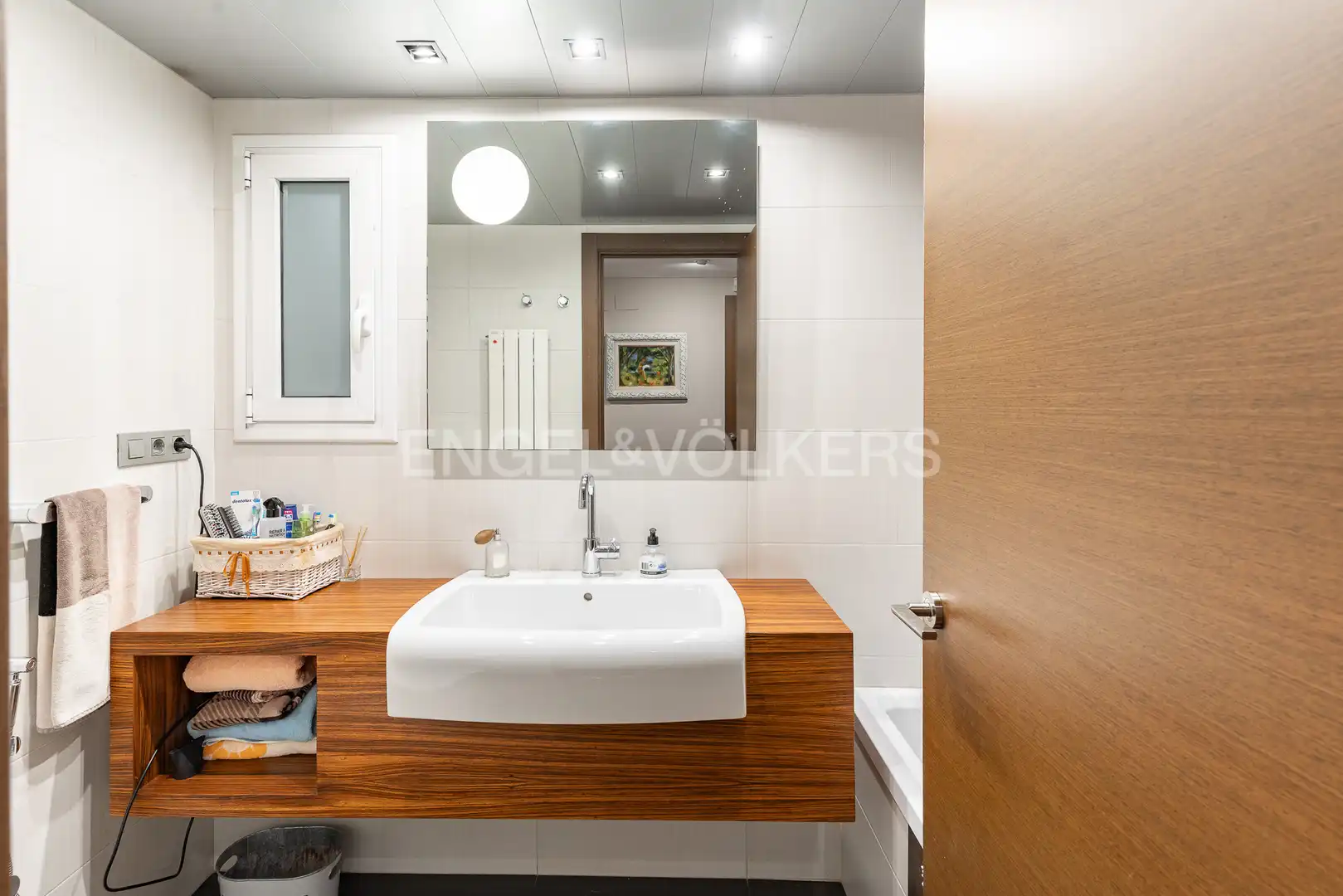 Bathroom of Flat for rent in Caldes d'Estrac  with Air Conditioner, Heating and Private garden