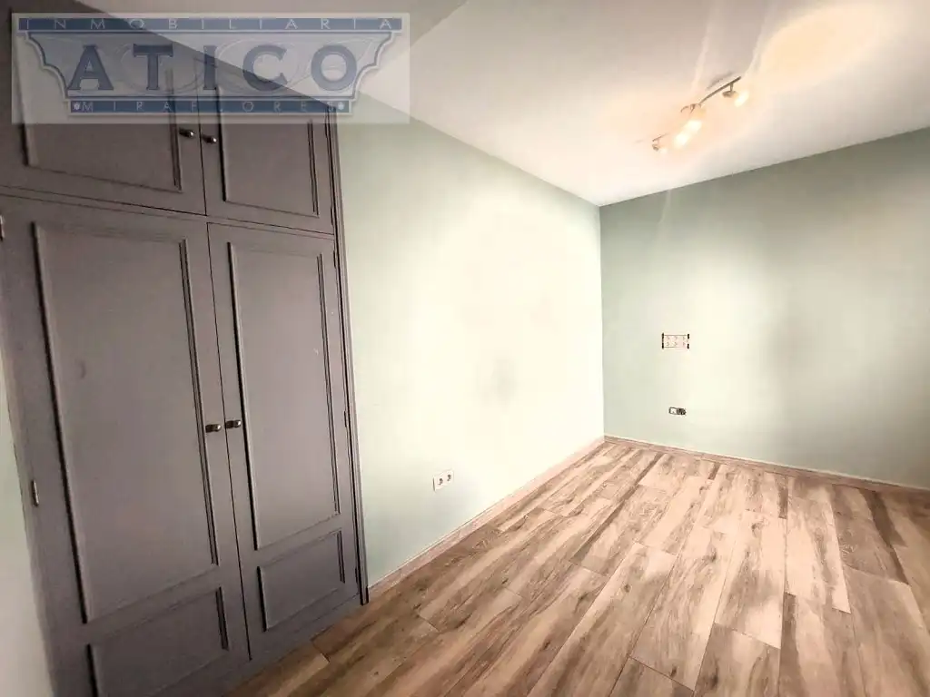 Bedroom of Houses for sale in Sevilla  with Air Conditioner and Terrace