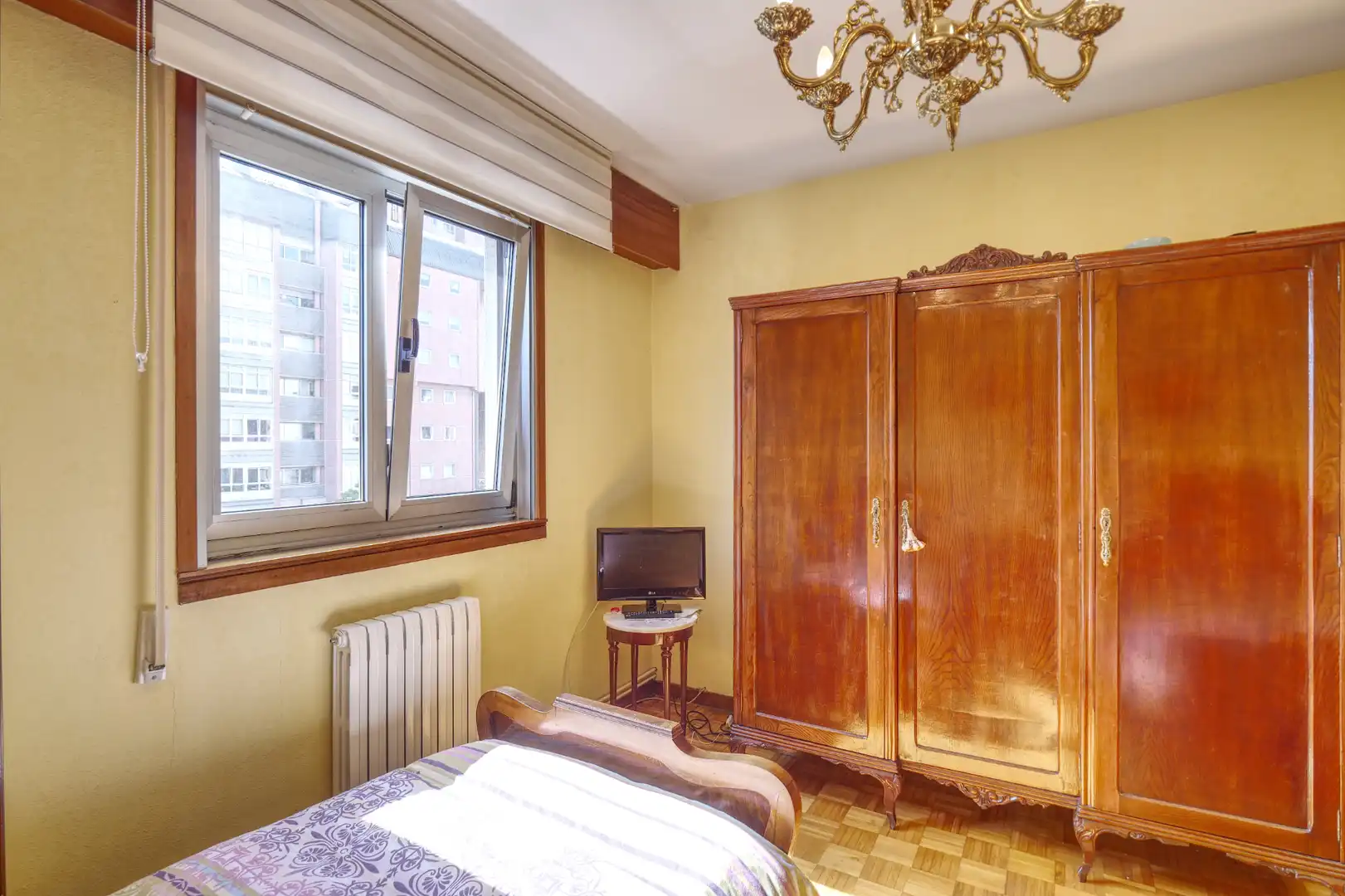 Habitación de Piso en venta en A Coruña Capital  con Calefacción, Parquet y Trastero