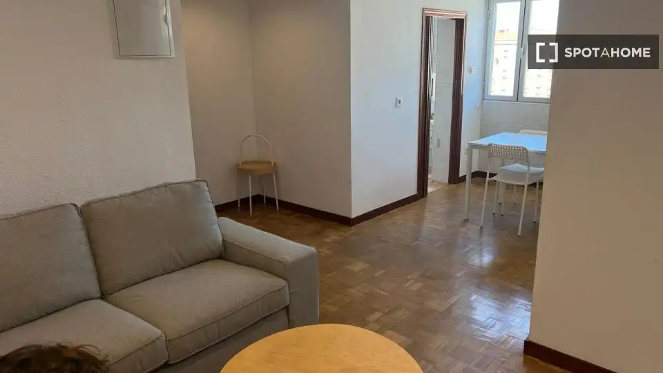 Sala de estar de Piso de alquiler en Madrid con Aire acondicionado, Calefacción y Amueblado