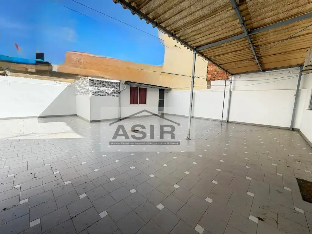 Außenansicht von Wohnung zum Verkauf in Alzira mit Terrasse