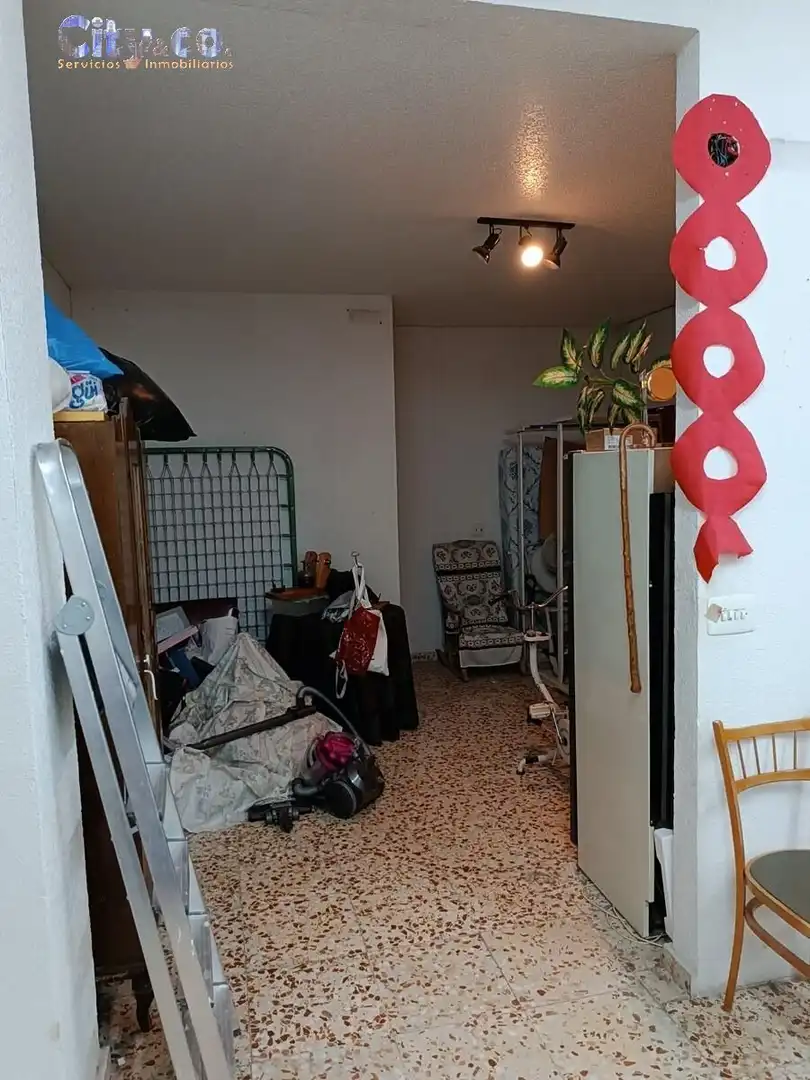 Local comercial en venda a Casco Urbano, imagen 2