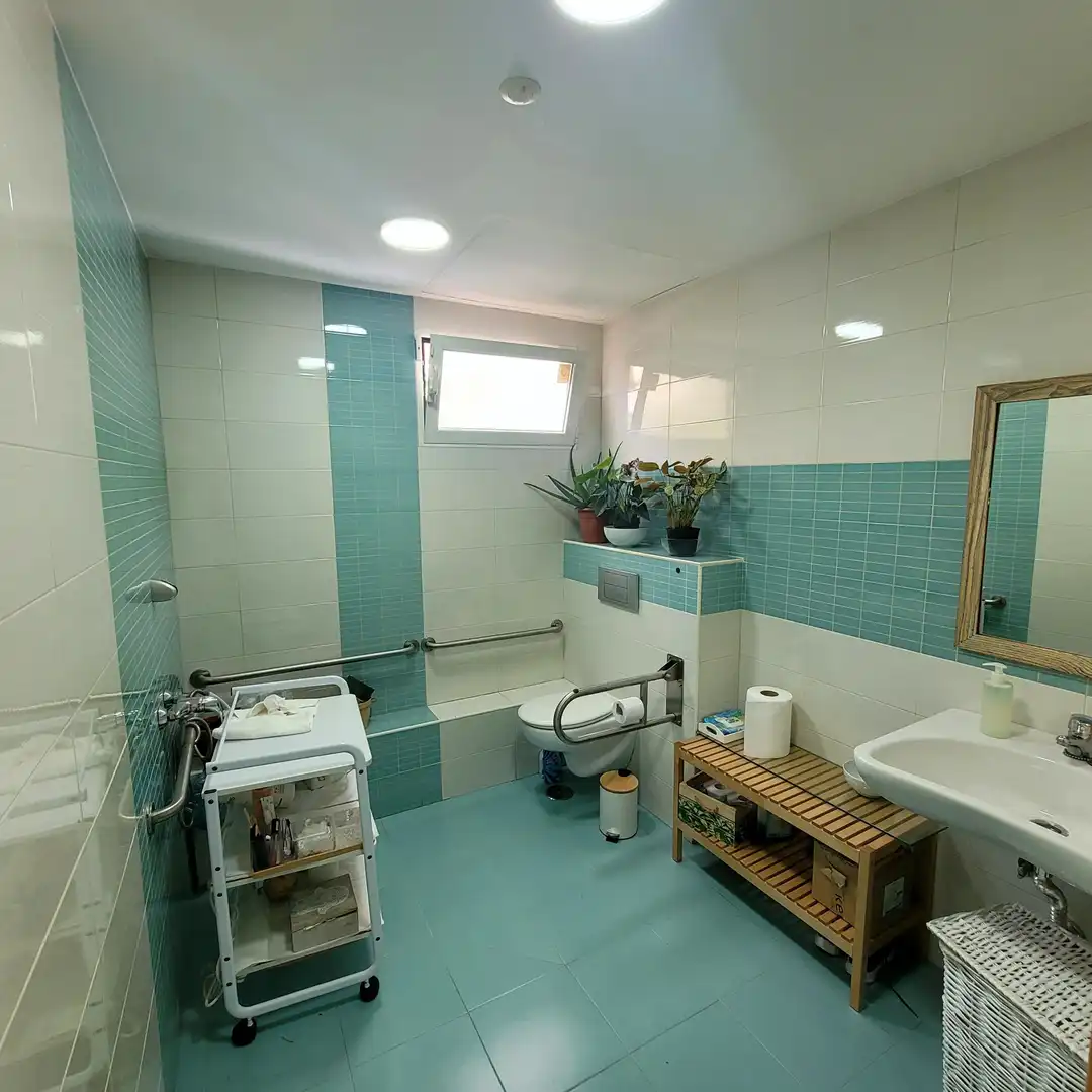 Business premises for transfer in Calle de Martínez Izquierdo, imagen 22