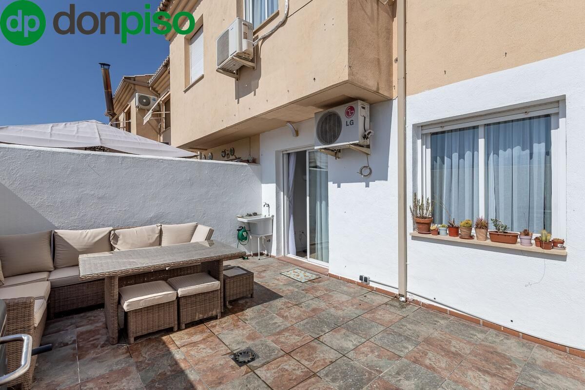 Terrace of Single-family semi-detached for sale in Ogíjares  with Air Conditioner, Heating and Terrace