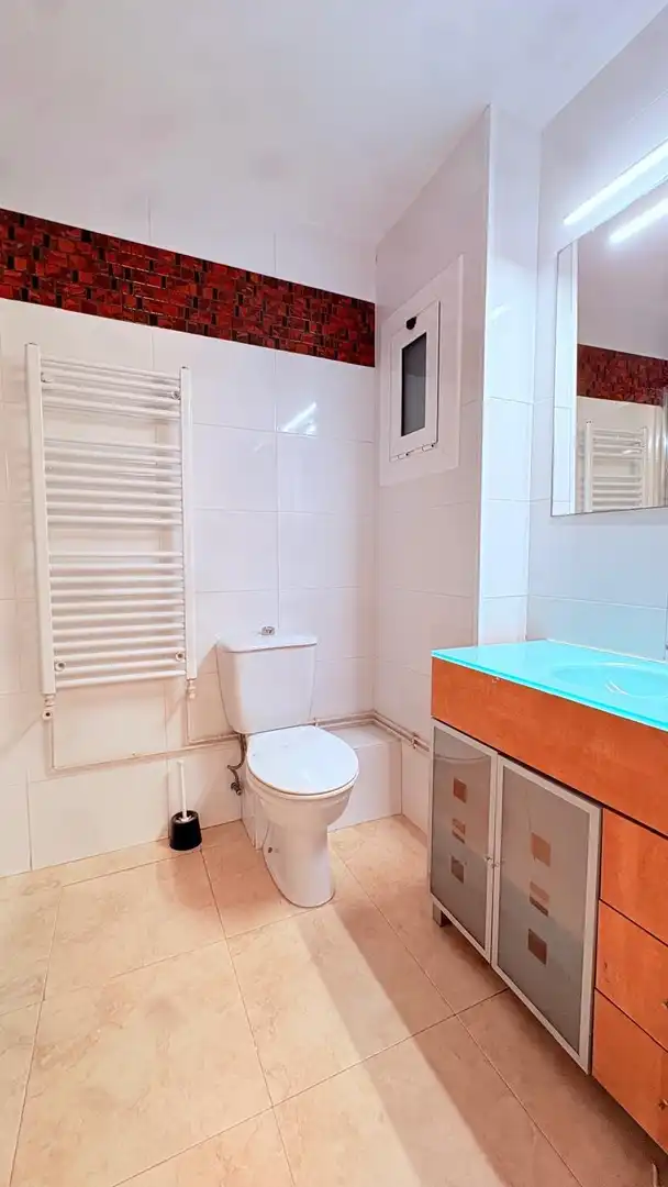 Baño de Piso en venta en Castellar del Vallès con Calefacción y Terraza