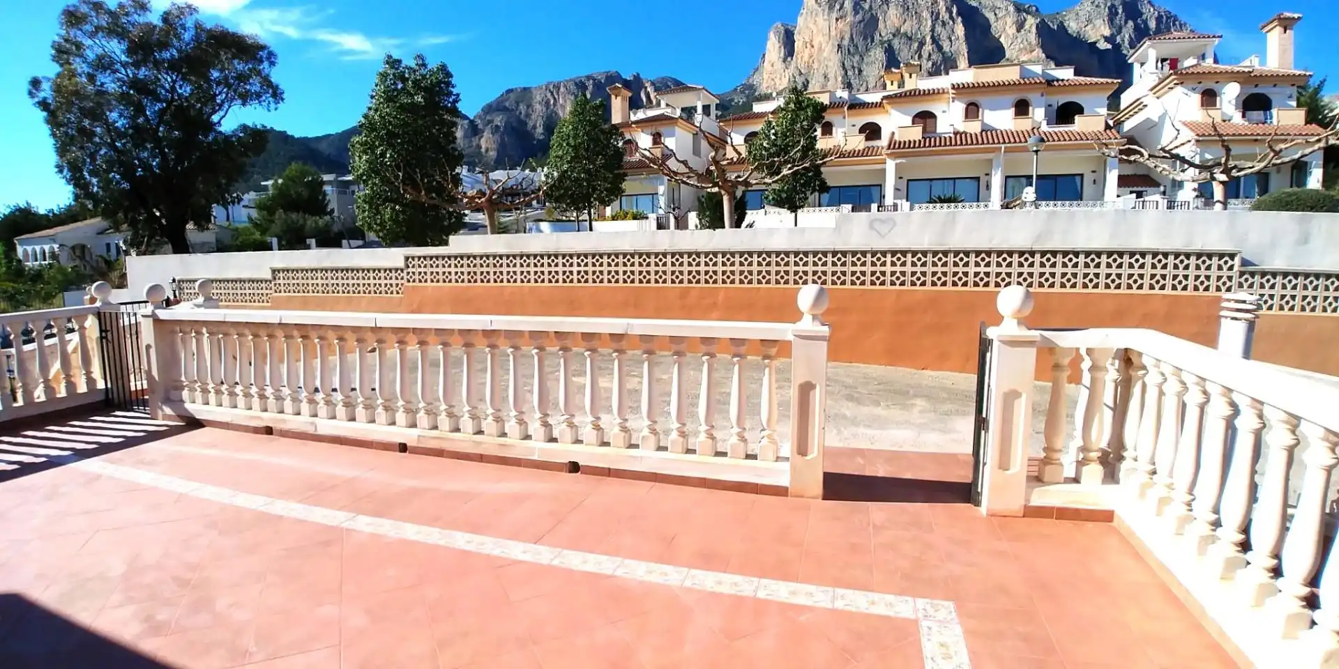 Chalet con piscina en venta en Balcón de Ponoig - Polop Paradis - Polop Hills, imagen 31