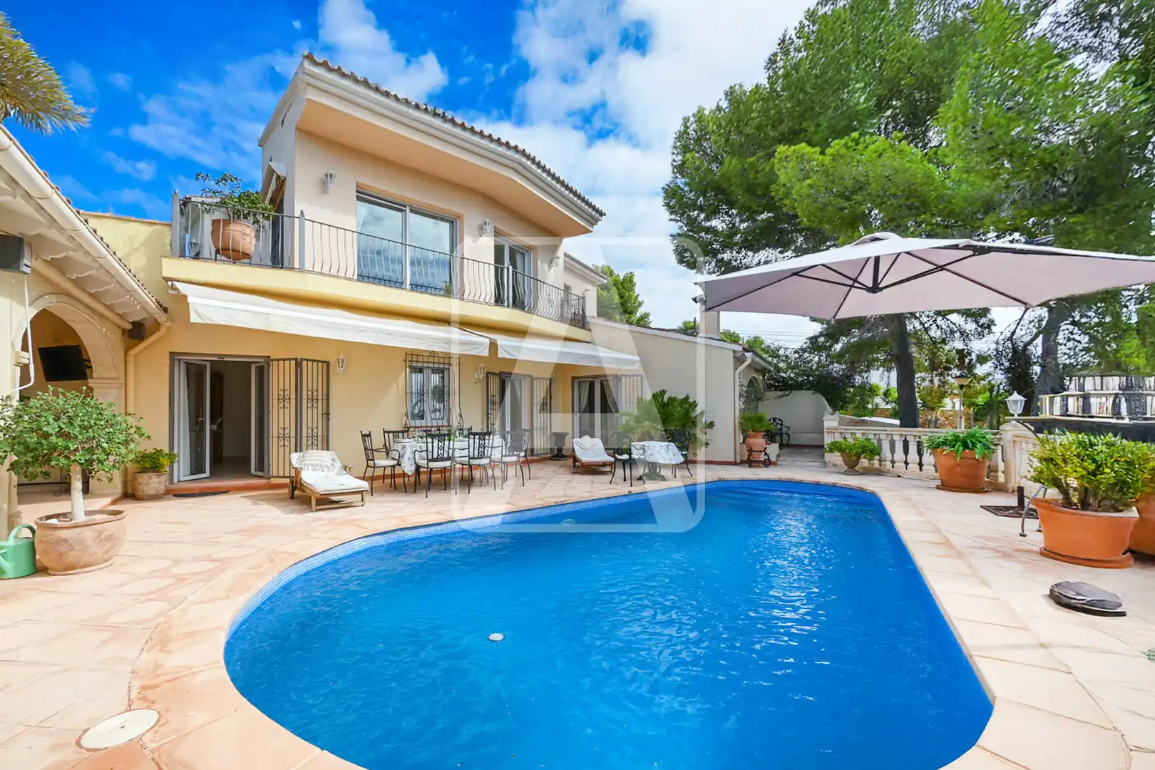Chalet con piscina en venta en La Viña - Montemar - San Jaime
