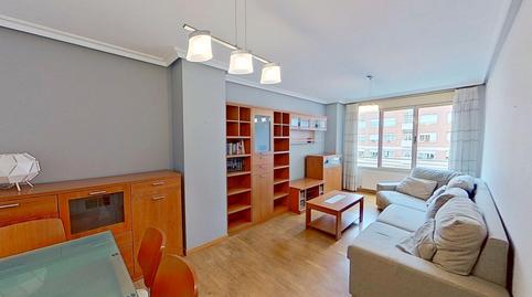 Foto 4 de Piso en venta en Calle Velázquez, Montevil, Gijón