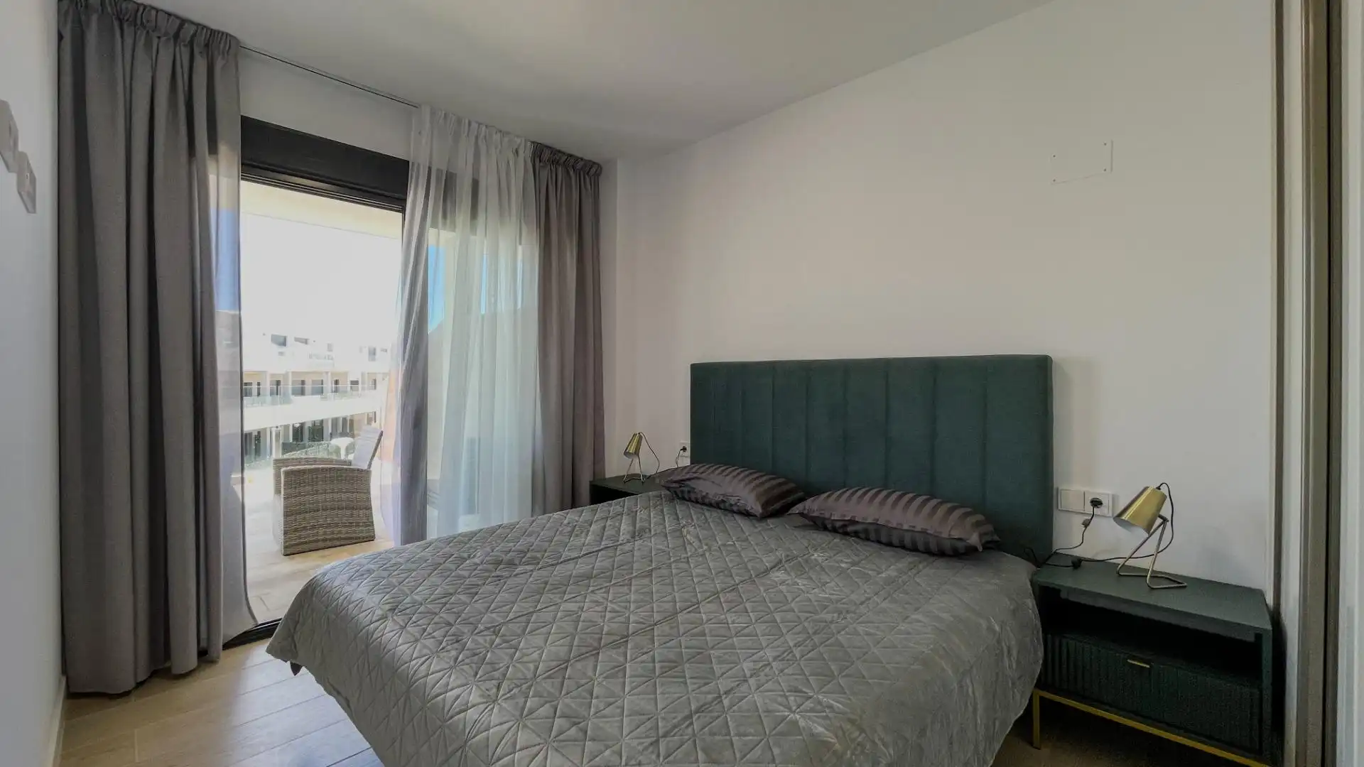 Habitación de Dúplex en venta en Finestrat con Aire acondicionado, Terraza y Amueblado