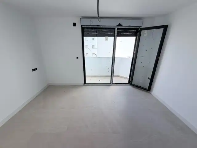 Wohnung zum Verkauf in Huelva mit Terrasse und Balkon
