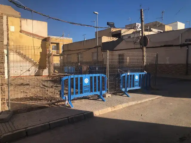 Terreno en venta en C/ Fernando Poo - Bda. Cuatro Santos, Los Barreros - Cuatro Santos