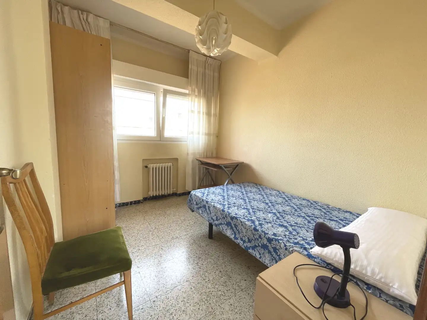 Habitación de Ático en venta en Salamanca con Calefacción, Terraza y Amueblado