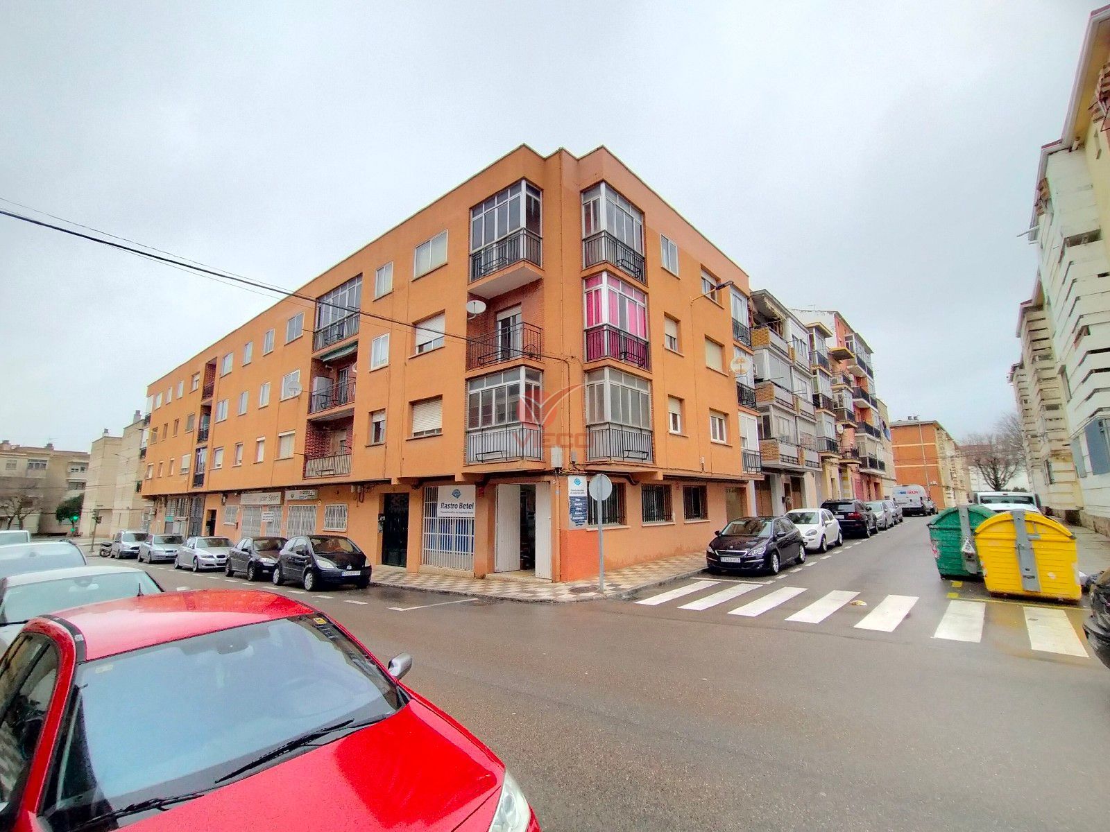 Vista exterior de Pis en venda en Cuenca Capital amb Calefacció