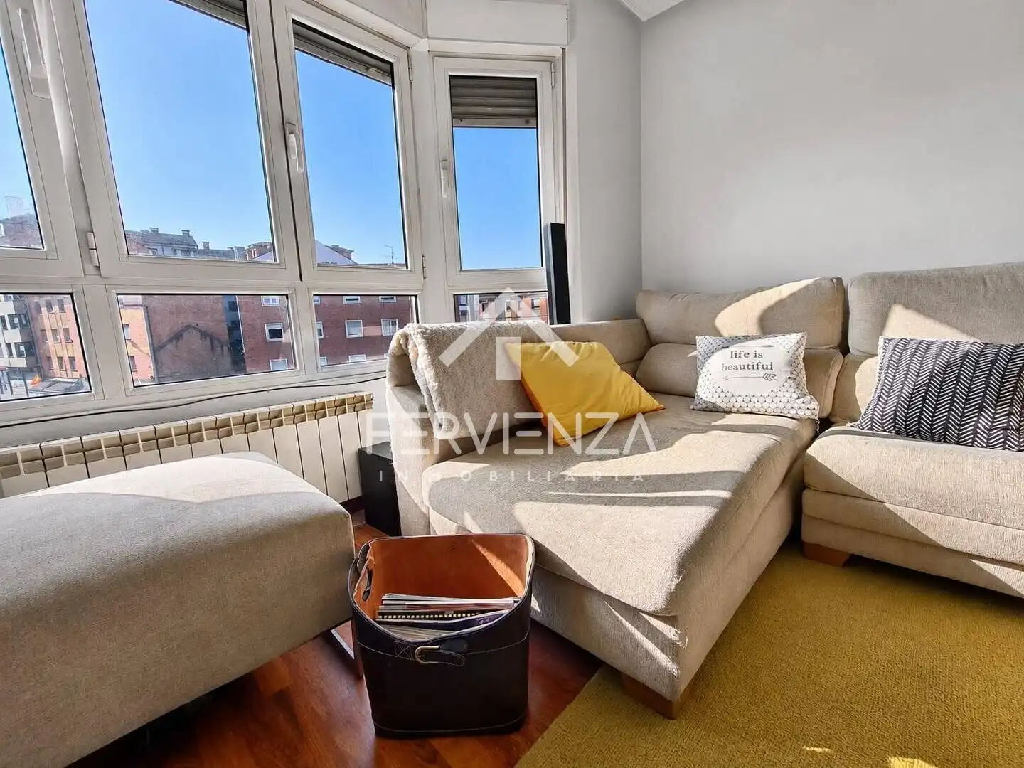 Flat for sale in Lugones