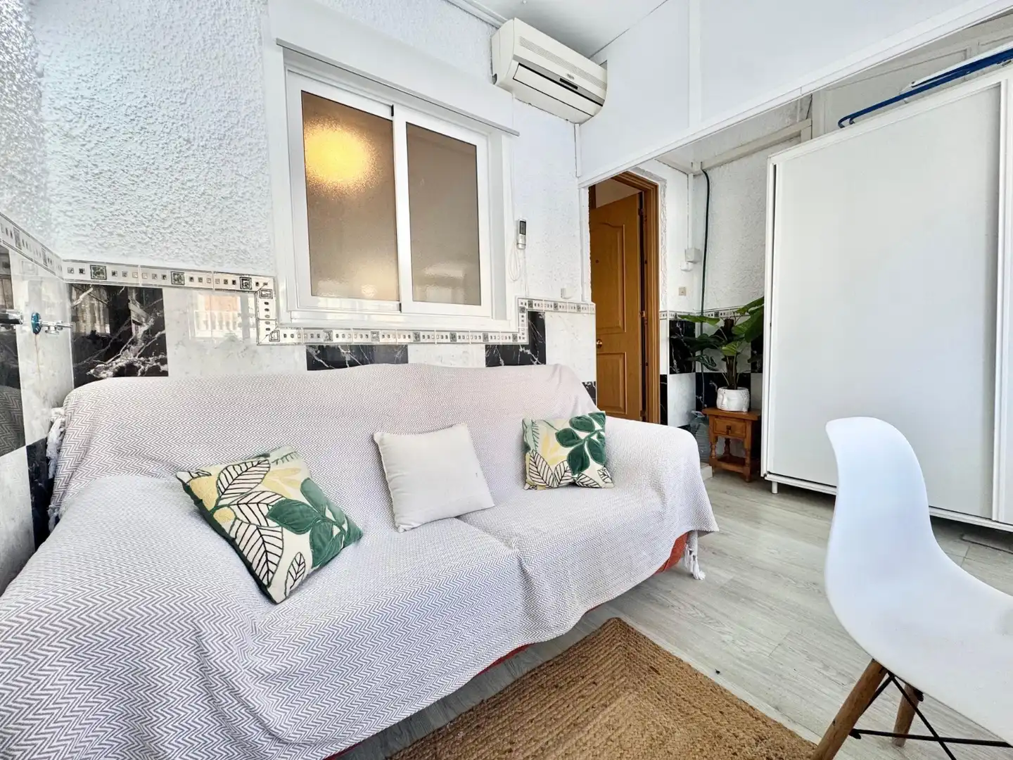 Balcony of Flat for rent in Santa Pola  with Heating, Parquet flooring and Terrace