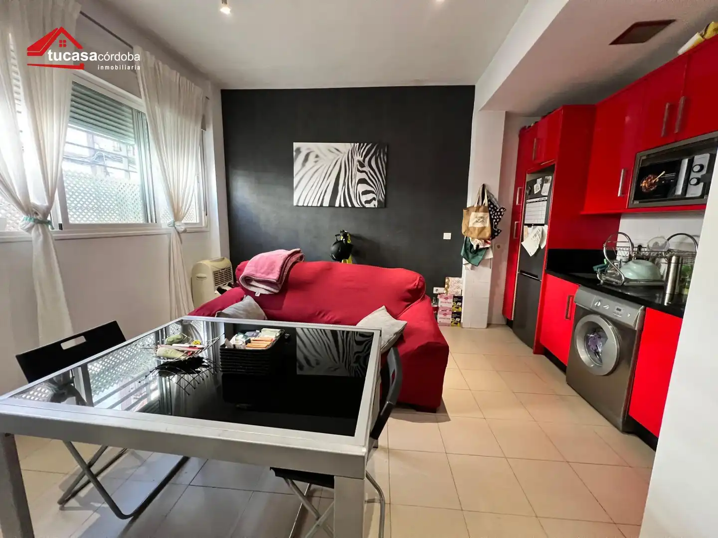 Sala d'estar de Planta baixa en venda en Córdoba amb Aire condicionat i Traster