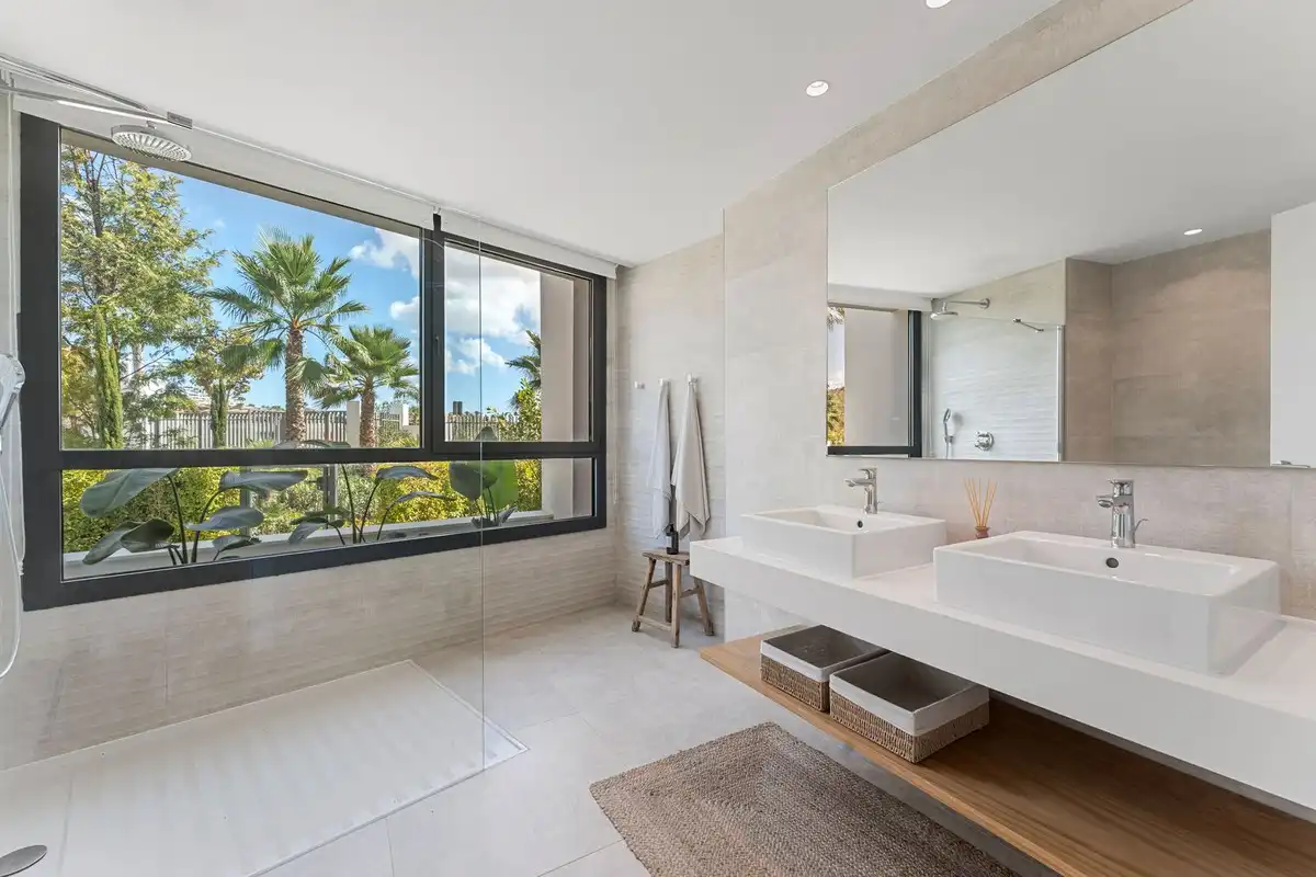 Wohnung mit Pool zum Verkauf in Río Real - Los Monteros, imagen 11