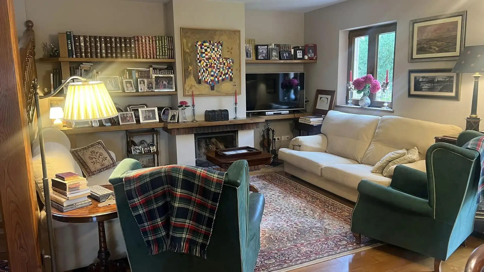 Wohnzimmer von Haus oder Chalet zum Verkauf in Suances mit Heizung, Privatgarten und Parkett