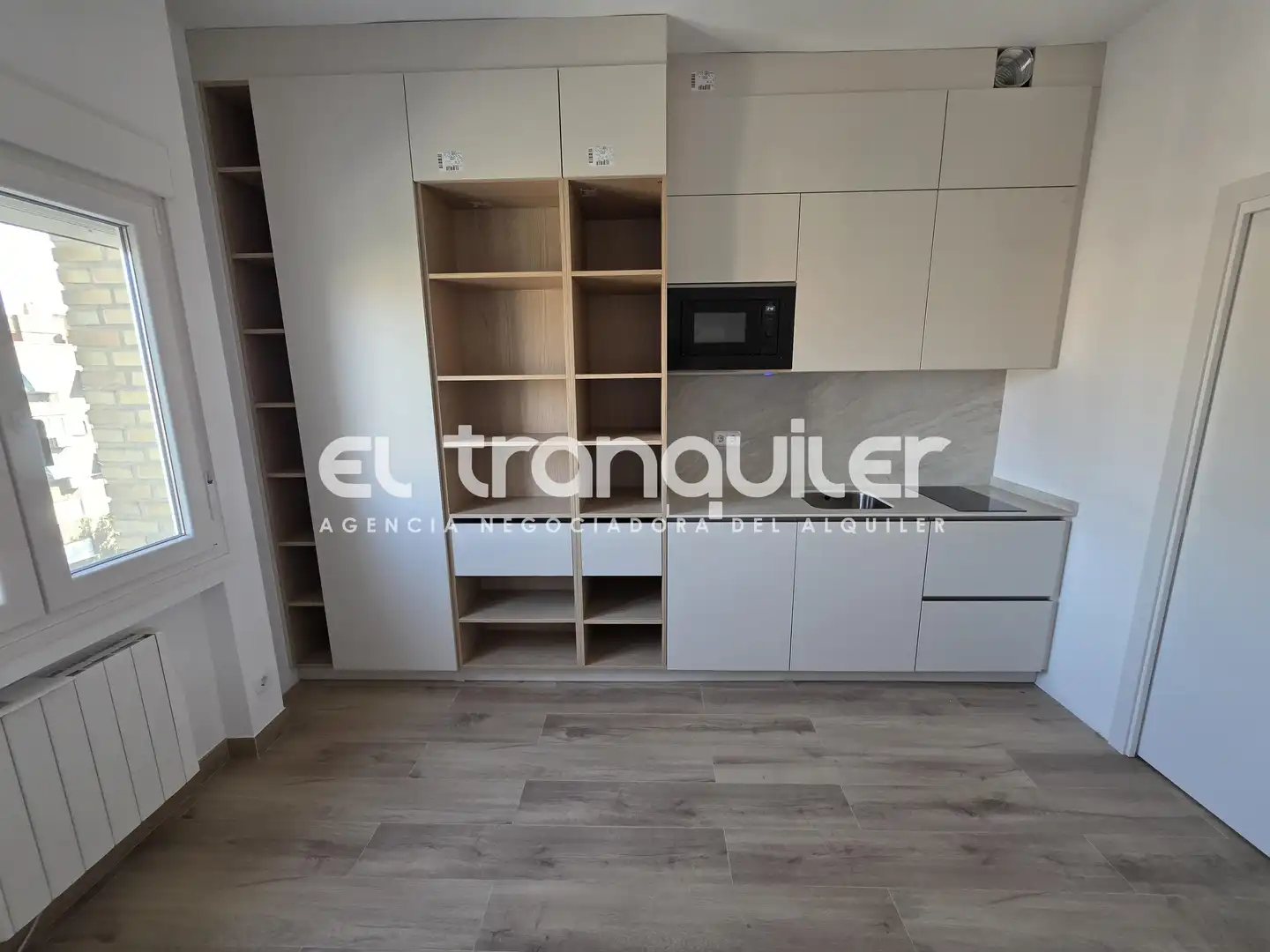 Küche von Wohnung zur Miete in Madrid mit Klimaanlage und Waschmaschine