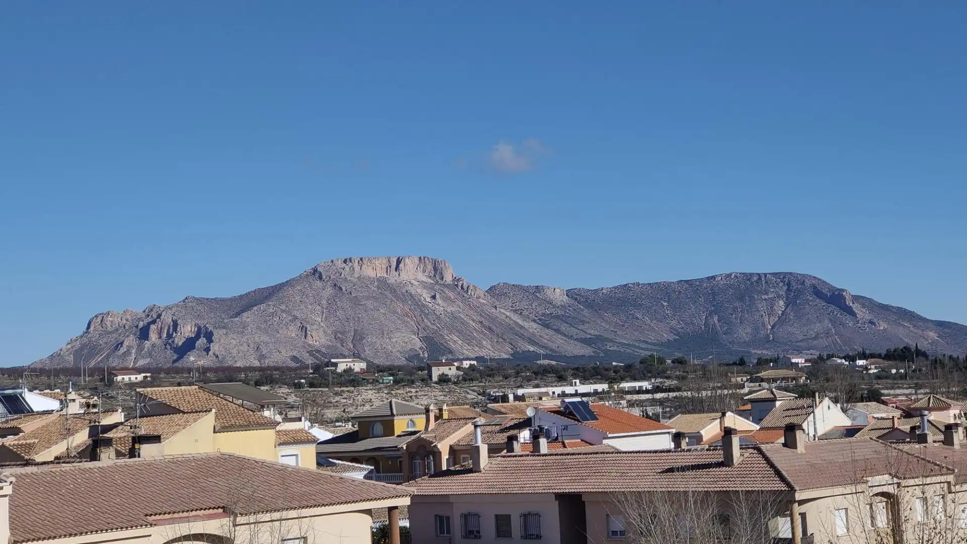 Vista exterior de Casa o xalet en venda en Vélez-Rubio