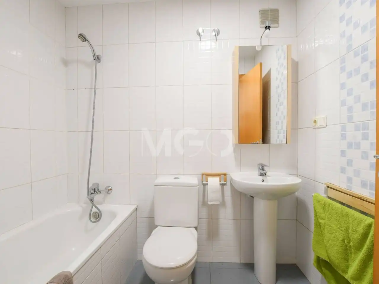 Piso con ascensor en venta en Calle Canigó, imagen 24