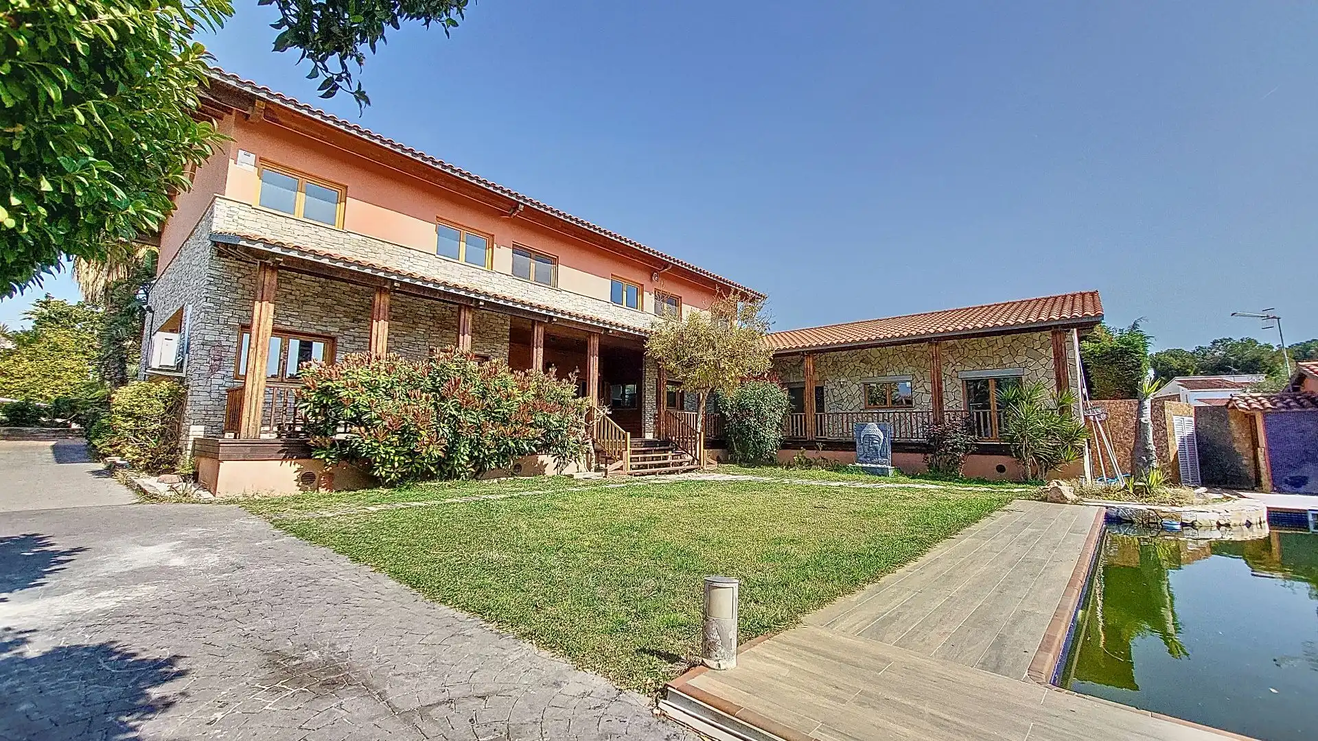 Vista exterior de Casa o chalet en venta en Calafell con Aire acondicionado, Calefacción y Jardín privado
