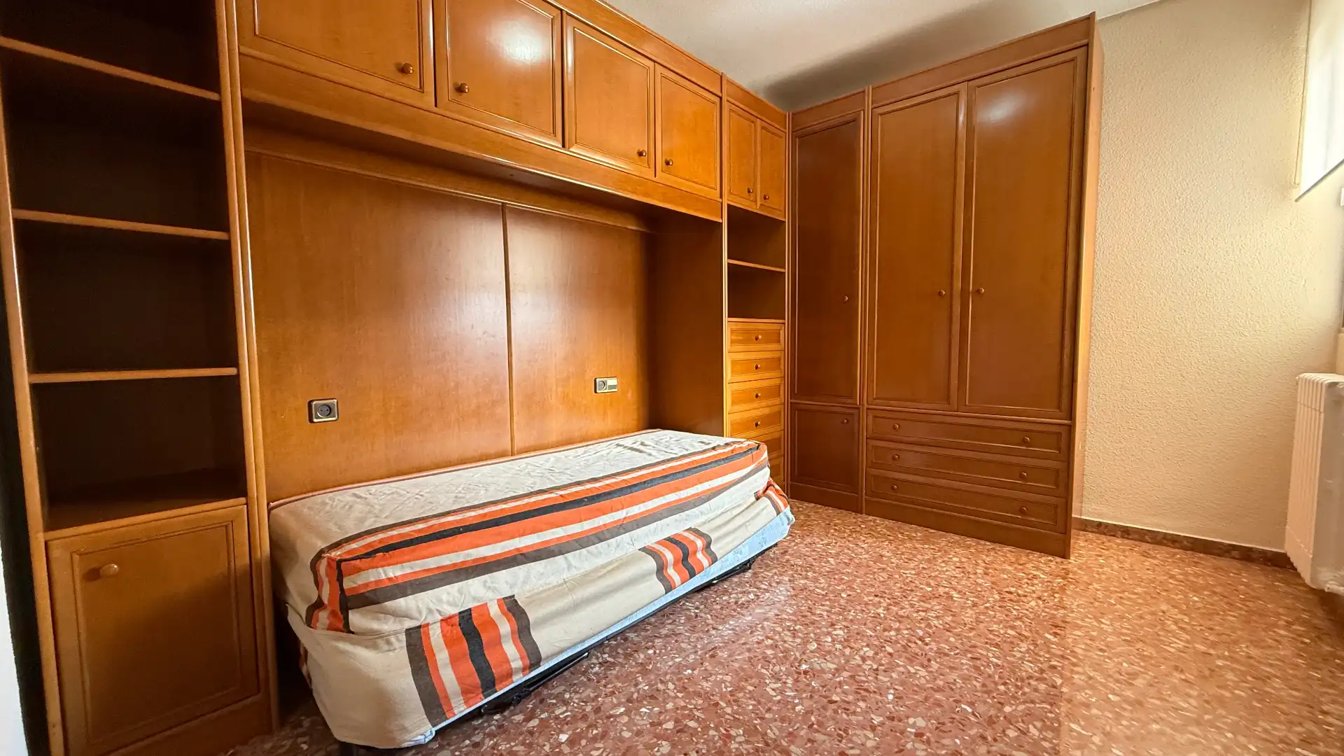 Habitación de Piso de alquiler en Albacete con Aire acondicionado, Calefacción y Terraza
