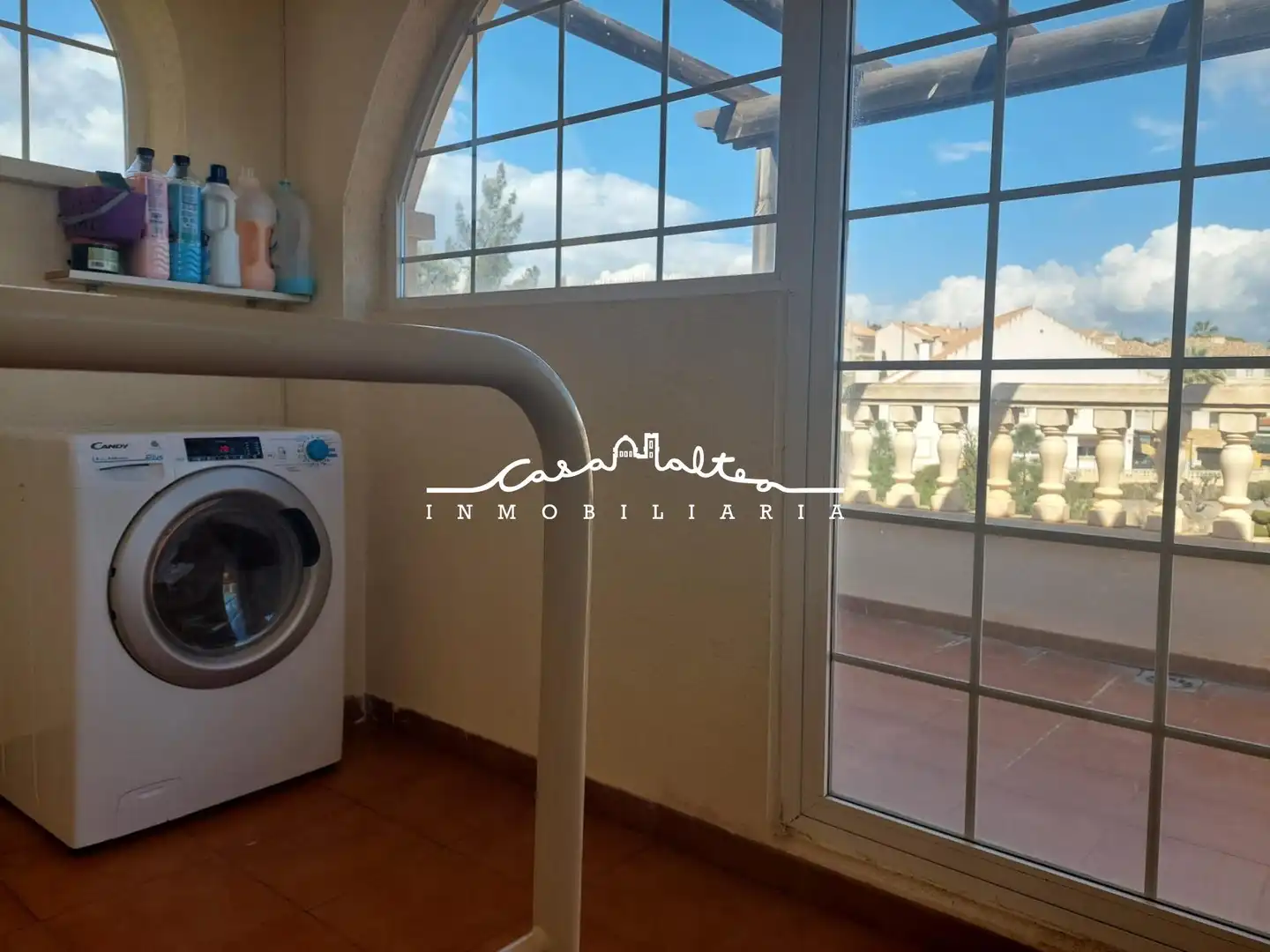 Vista exterior de Casa o chalet en venta en La Nucia con Aire acondicionado, Terraza y Trastero