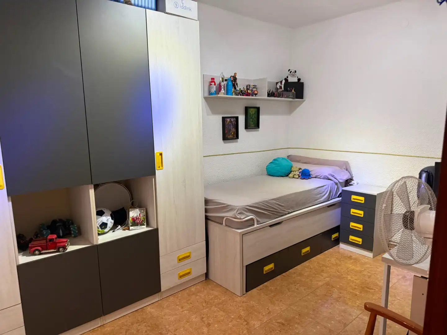 Habitación de Piso en venta en Sabadell con Trastero