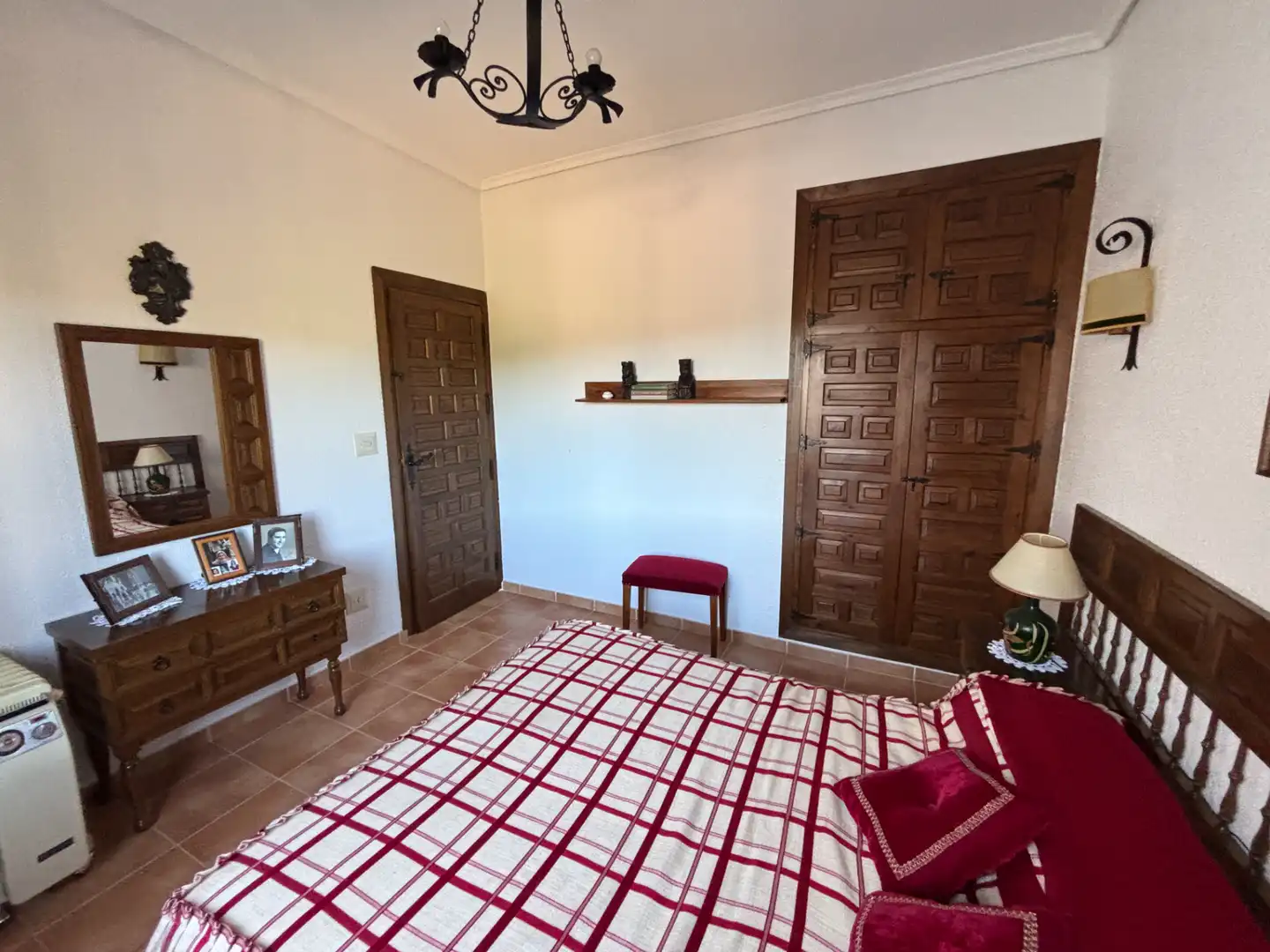 Habitación de Finca rústica en venta en Andújar con Aire acondicionado, Terraza y Piscina