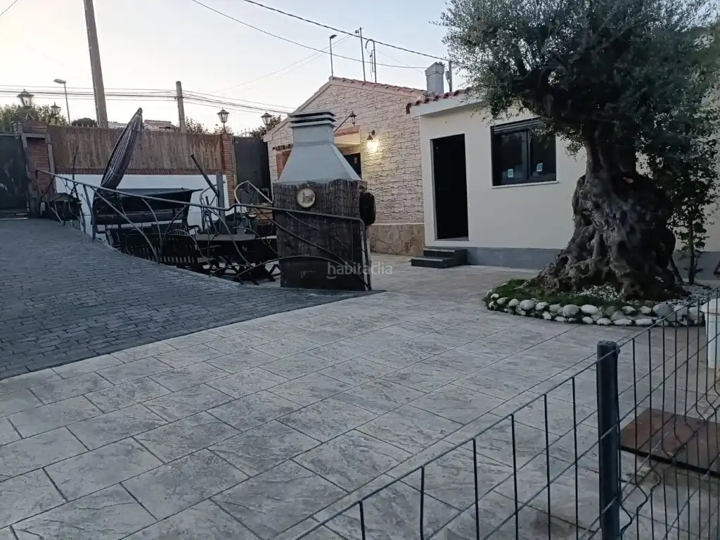 Terrassa de Casa o xalet en venda en Rubí amb Aire condicionat i Piscina