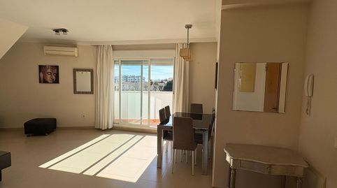 Foto 3 de Àtic en venda a La Colina, Torremolinos