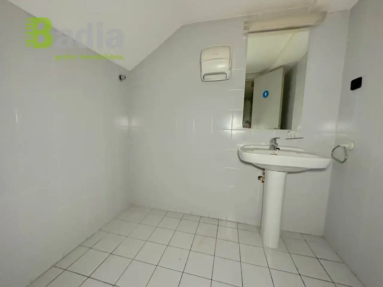 Local comercial en venda a Calle Maragall 17, imagen 21