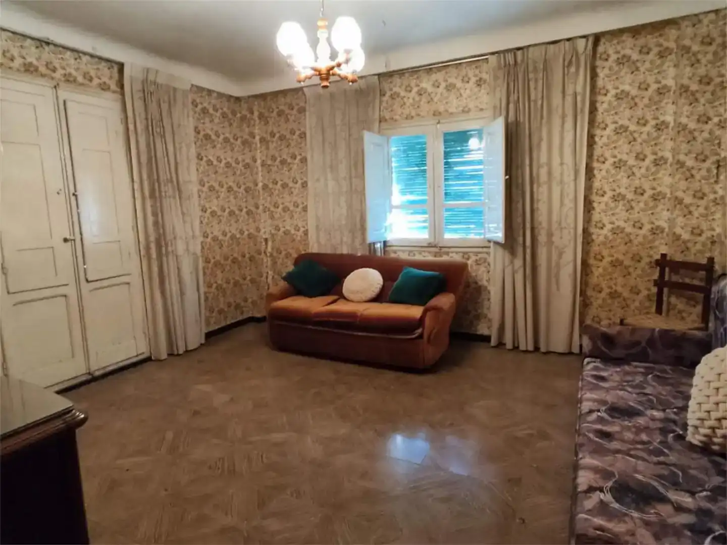 Sala de estar de Casa o chalet en venta en Fonz con Balcón
