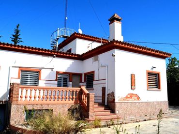 Casa con piscina en venta en Ponent