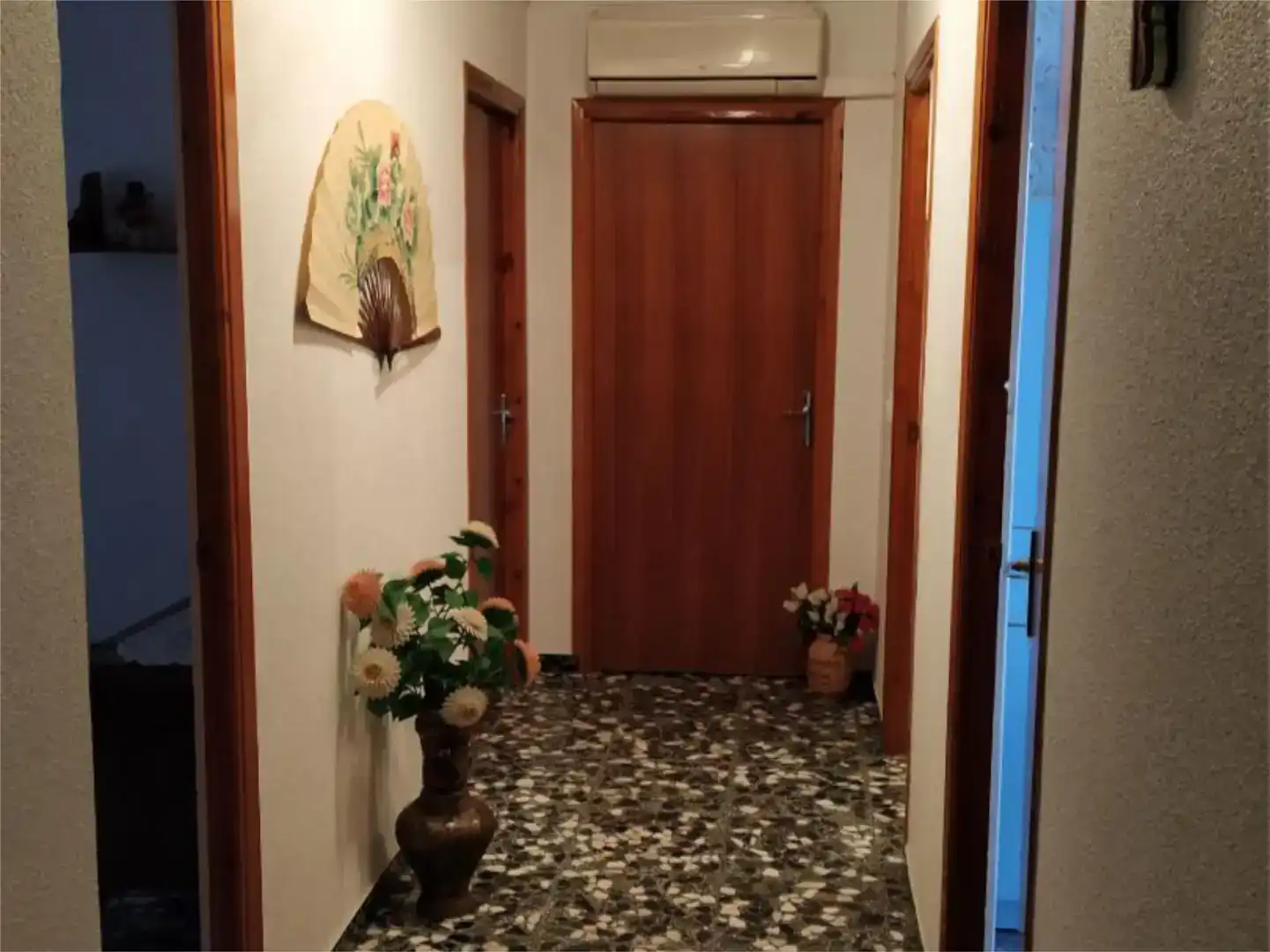 Casa adosada en venda en Mota del Cuervo amb Aire condicionat