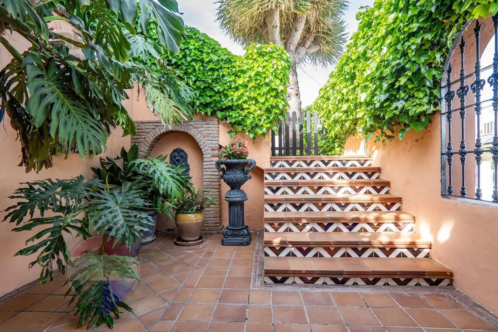 Terrassa de Casa o xalet en venda en Alhaurín de la Torre amb Aire condicionat, Calefacció i Jardí privat