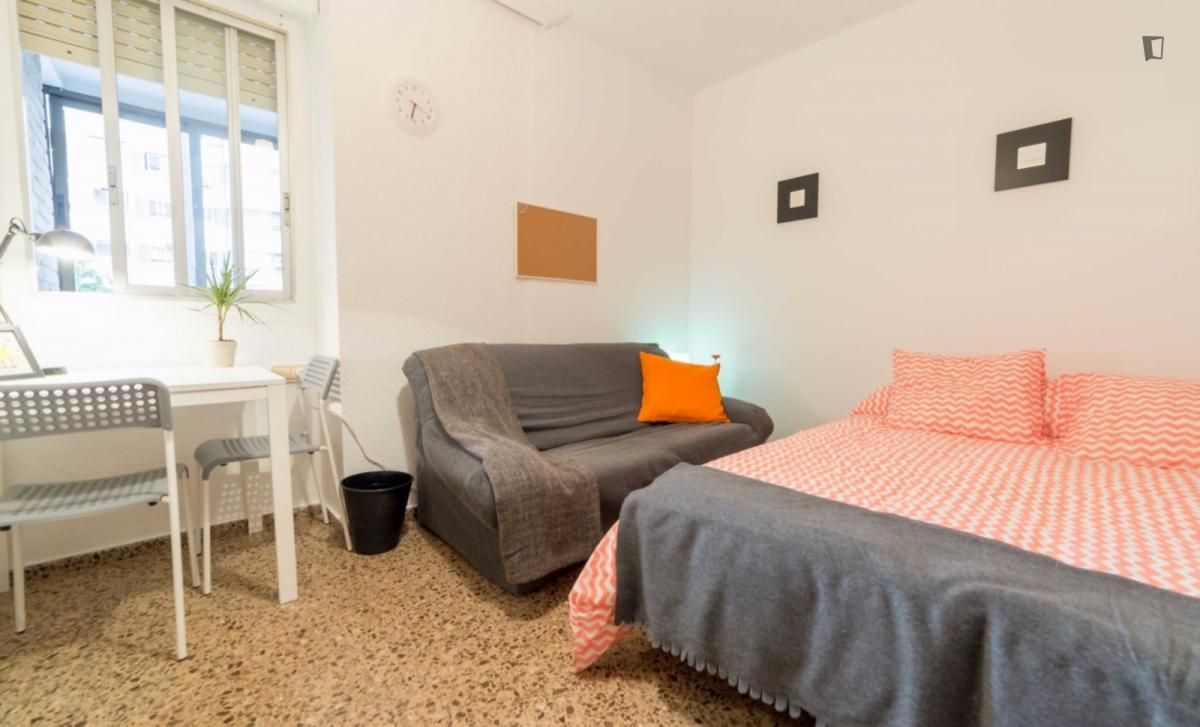 Apartment to share in La Bega Baixa - Plaza Xúquer