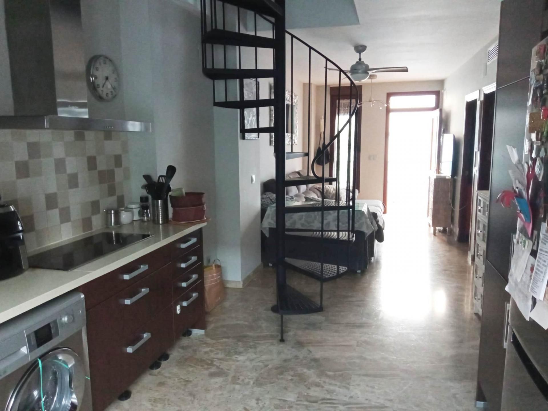 Duplex for sale in Sta. Marina - San Andrés - San Pablo - San Lorenzo
