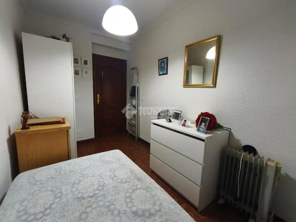 Bedroom of Flat for sale in Centro