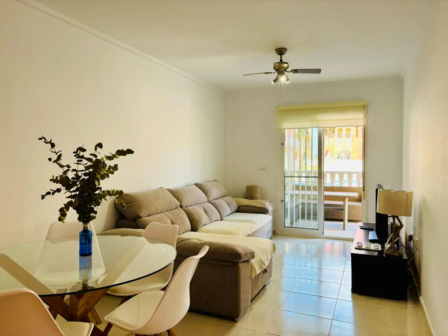 Living room of Ground floor for rent in Los Alcázares  with Air Conditioner, Terrace and Furnished