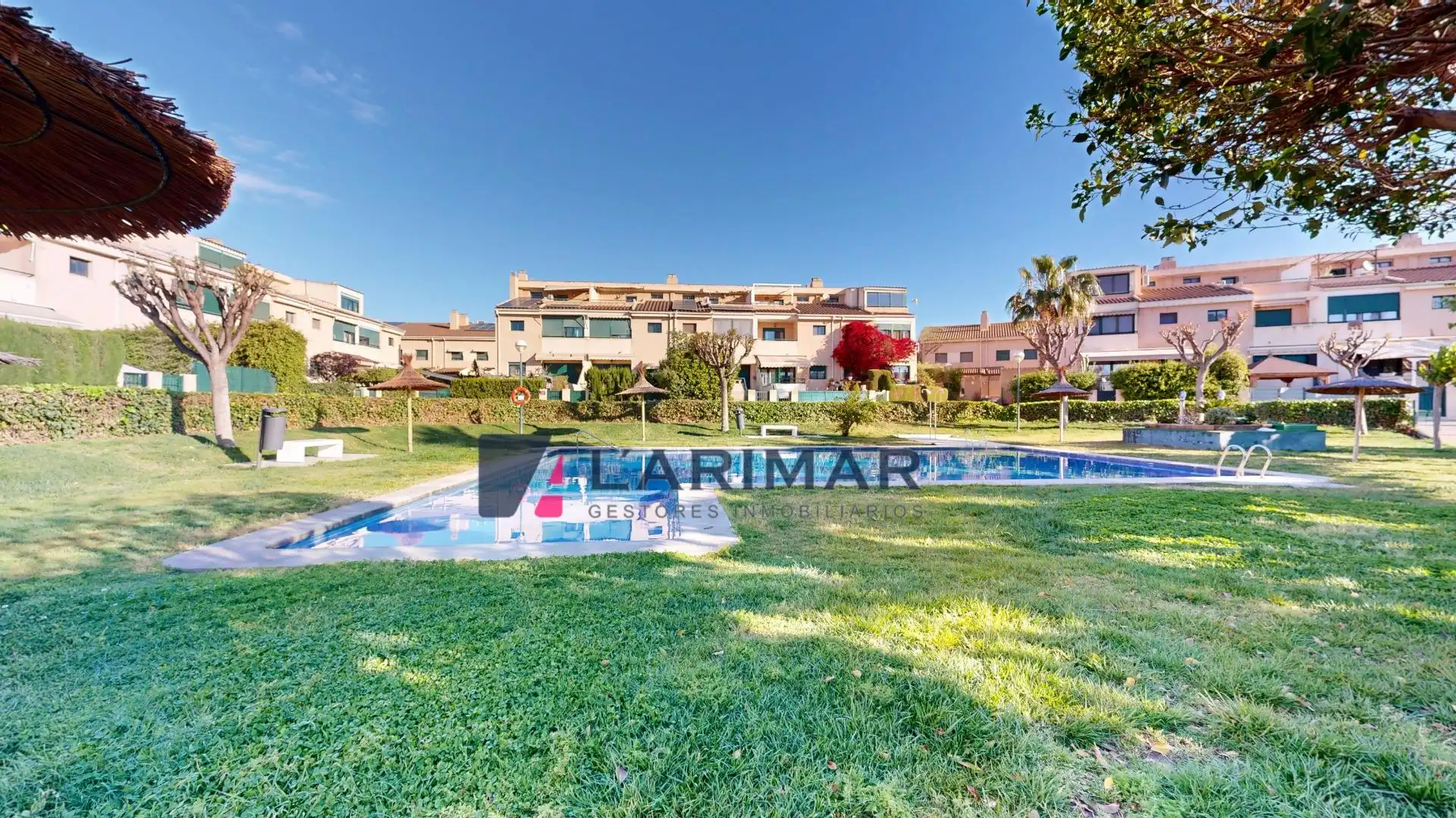 Jardín de Casa adosada en venta en Alicante / Alacant con Aire acondicionado, Jardín privado y Terraza