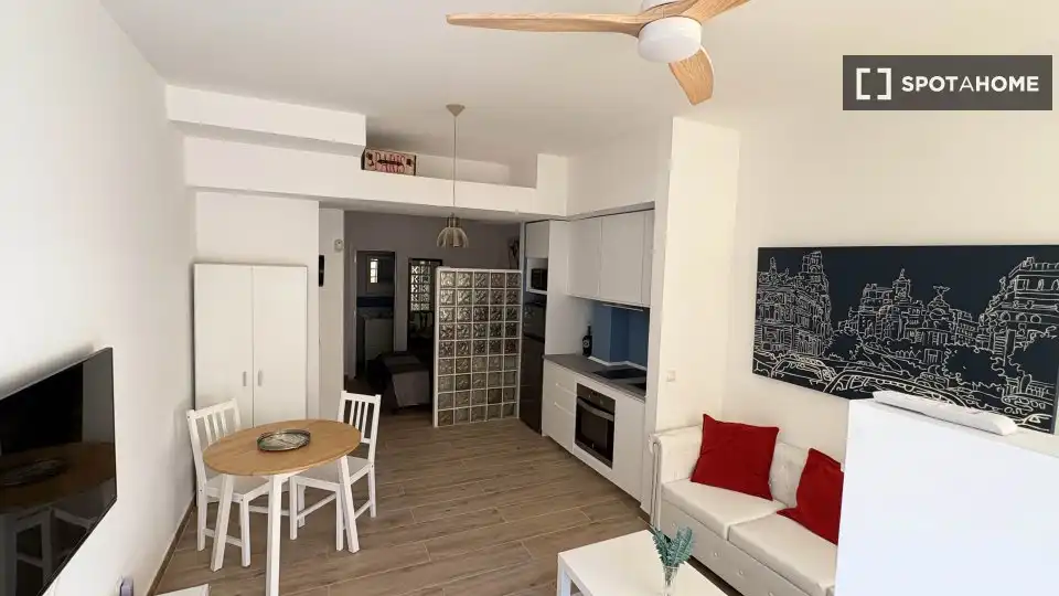 Flat to rent in Latina
