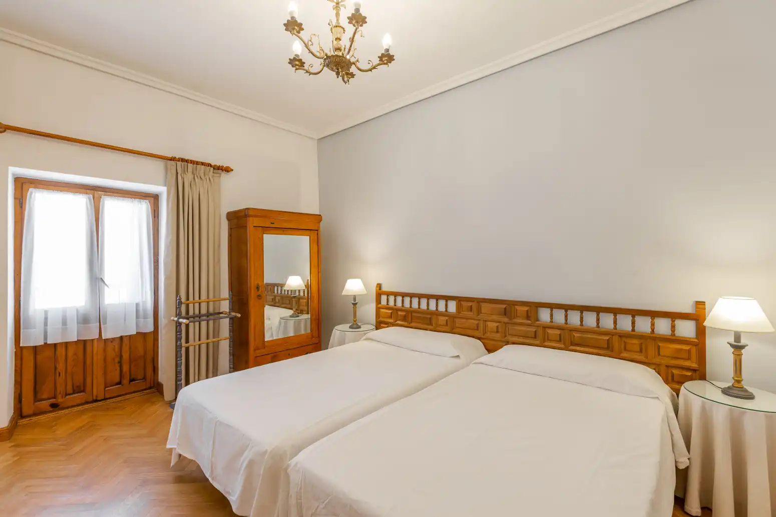 Habitación de Casa o chalet en venta en Lónguida / Longida con Calefacción, Jardín privado y Amueblado