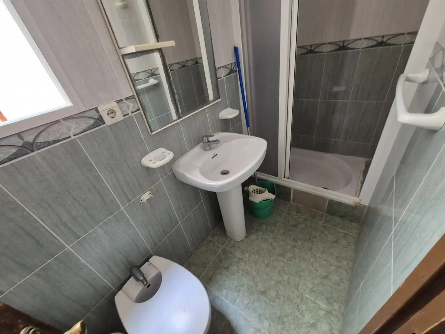 Badezimmer von Wohnung zum Verkauf in Elda