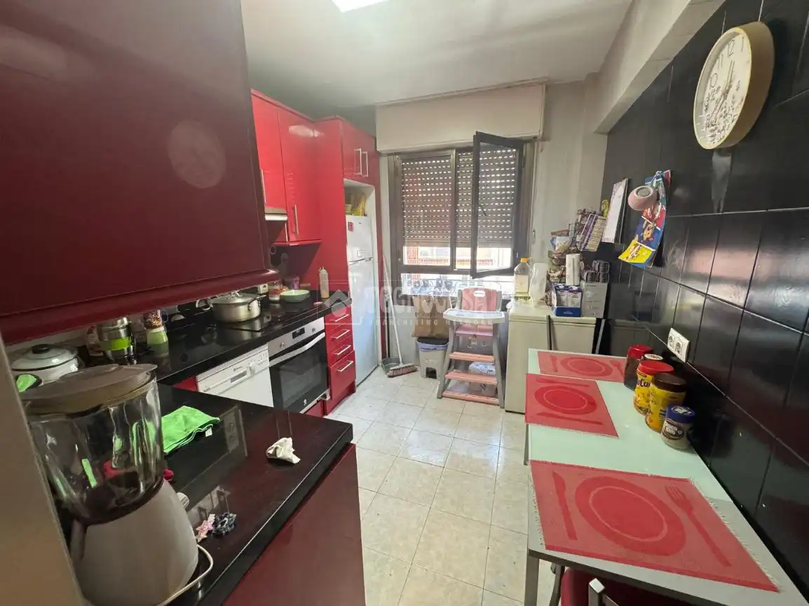 Cocina de Piso en venta en Bilbao  con Balcón