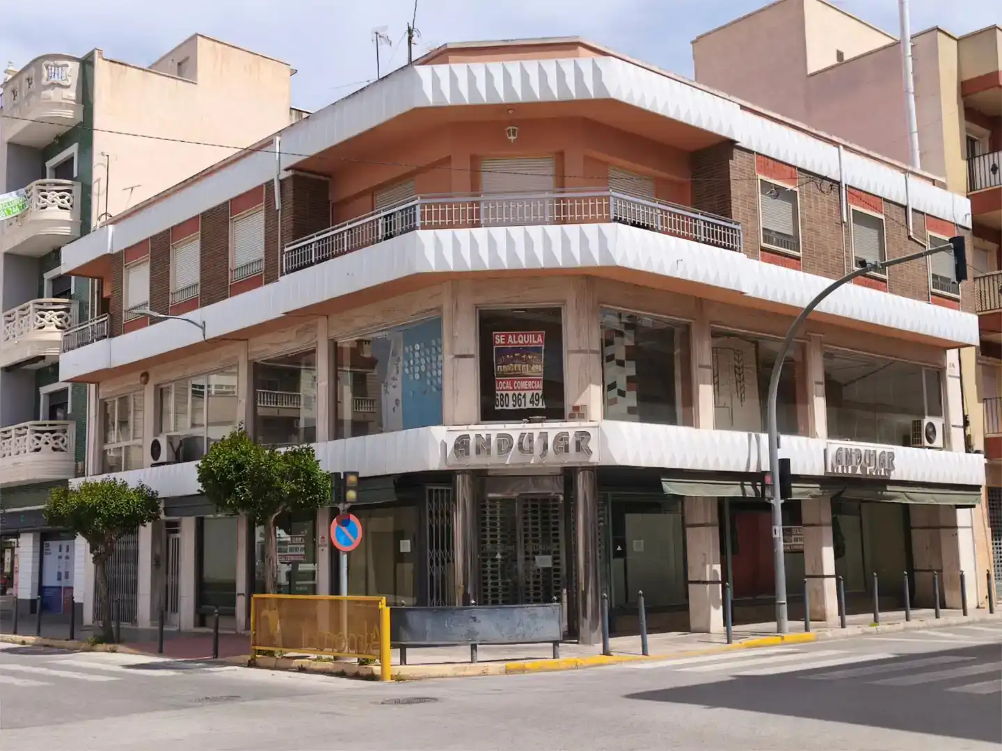 Exterior view of Commercial properties for rent in Almoradí