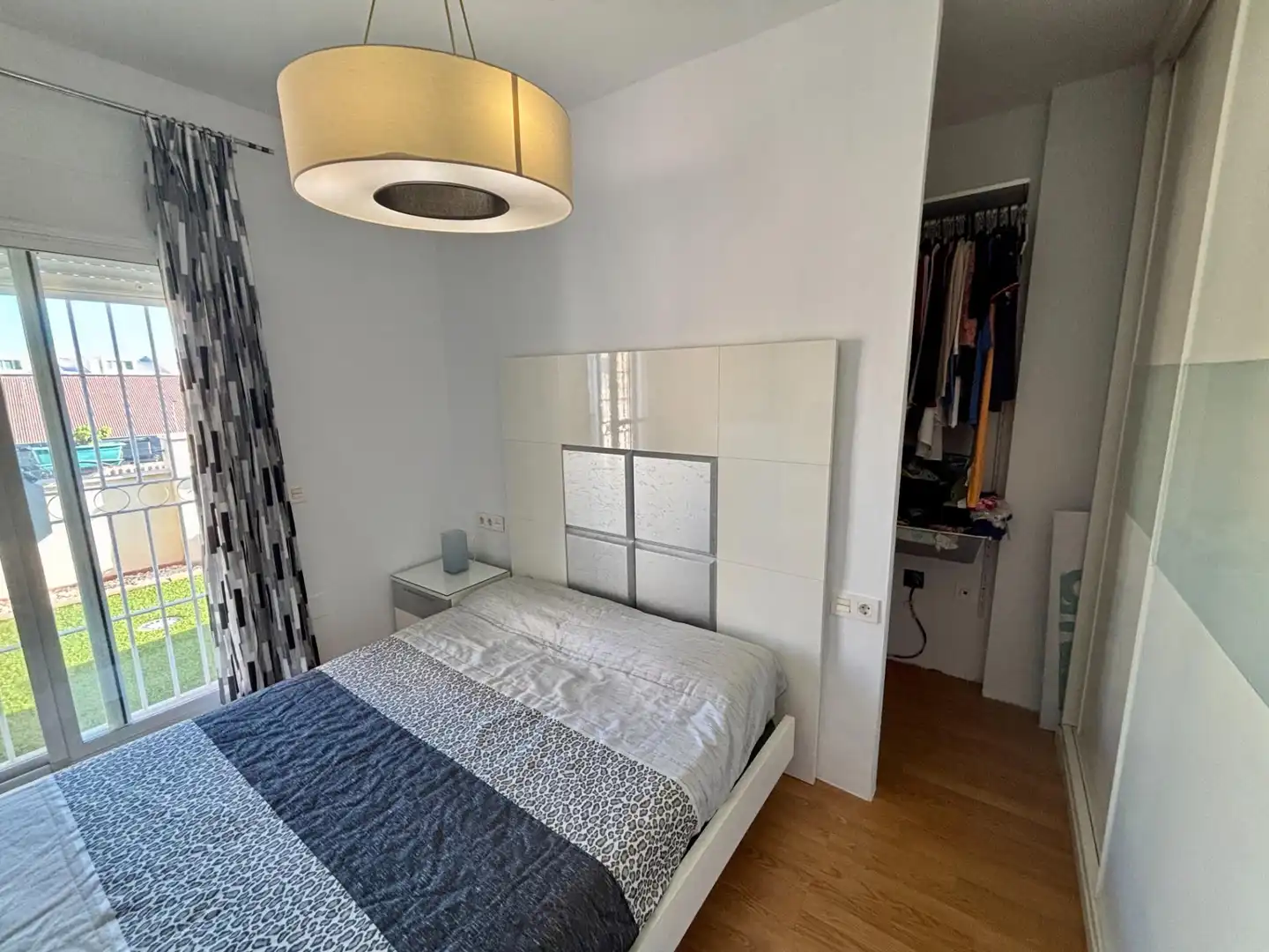 Bedroom of Flat for sale in Benalmádena  with Air Conditioner, Private garden and Terrace