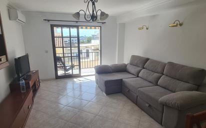 Living room of Flat to rent in Coín  with Air Conditioner and Balcony